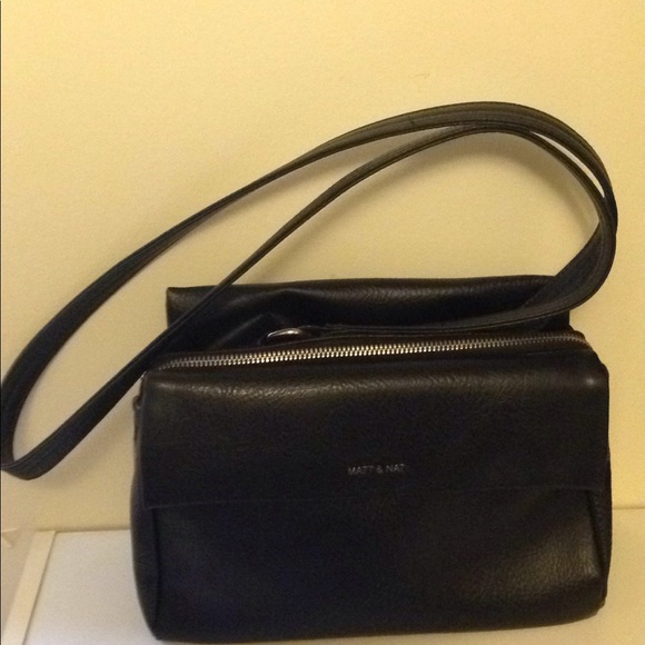 Matt & Nat shoulder bag - Picture 2 of 4